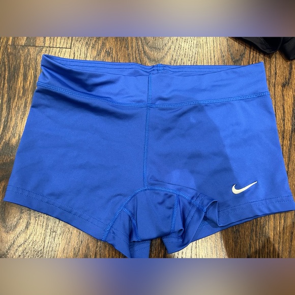 3 pairs of Nike women’s Dri-Fit Volleyball Shorts - Picture 7 of 7